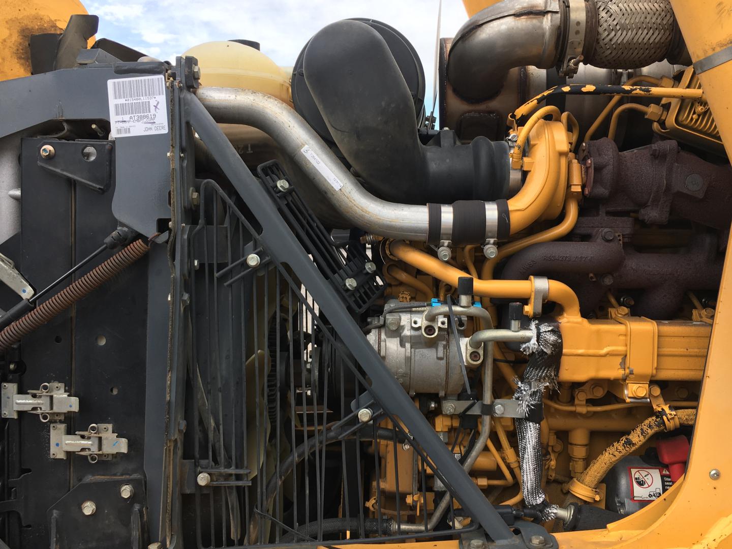 ./imagenes/INVOICE/2019/16902/RETROEXCAVADORA 410K (76).JPG